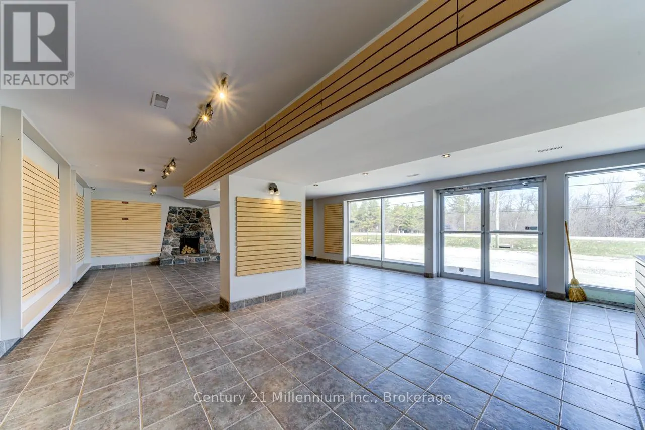 RR #1 - 9405 BEACHWOOD ROAD, #RR #1