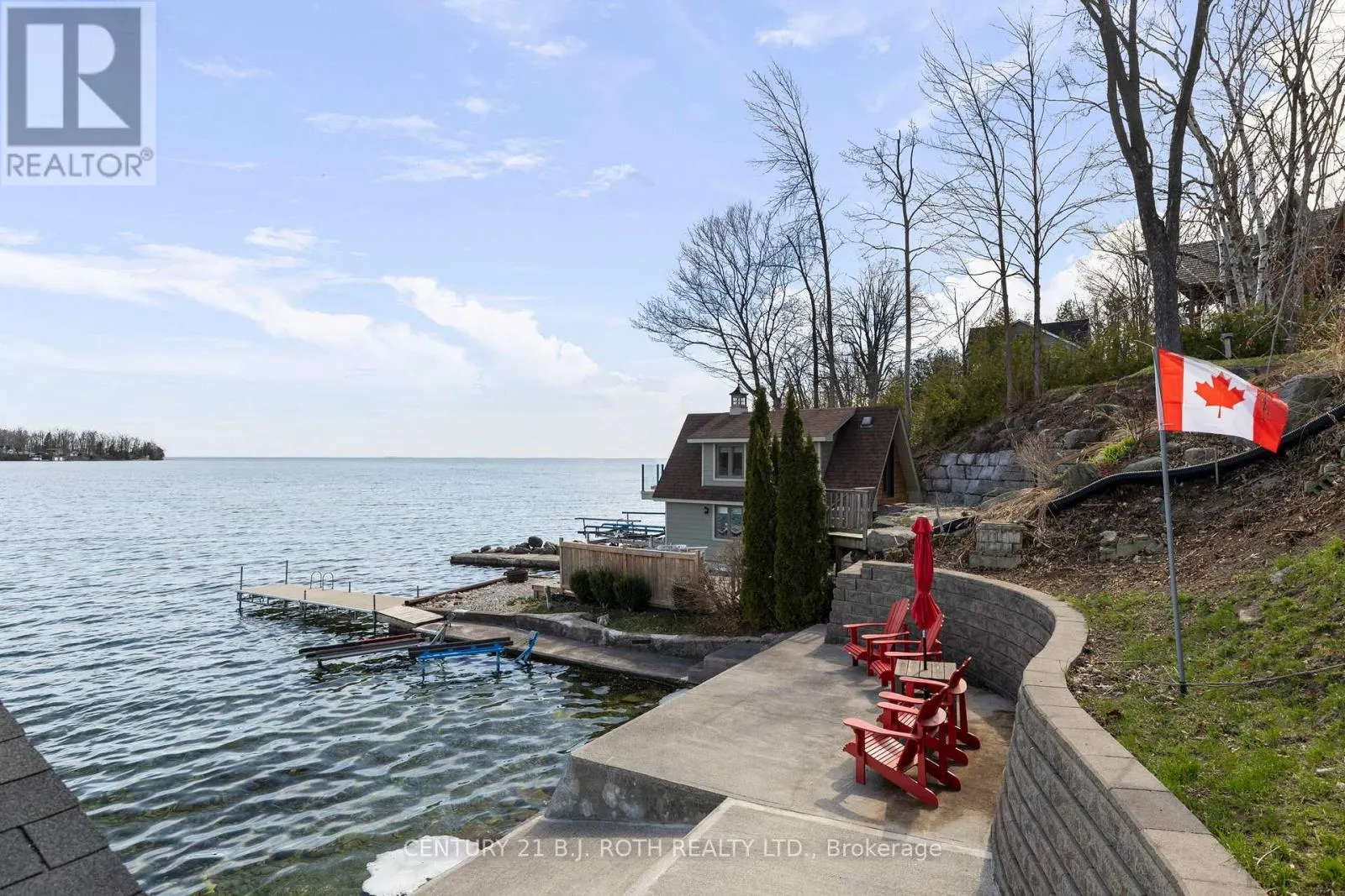2679 LAKESHORE ROAD E
