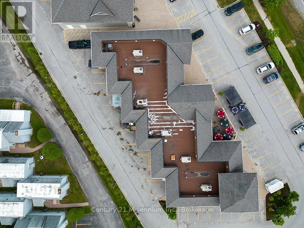 403 & 404 - 10 KEITH AVENUE, #403 & 404