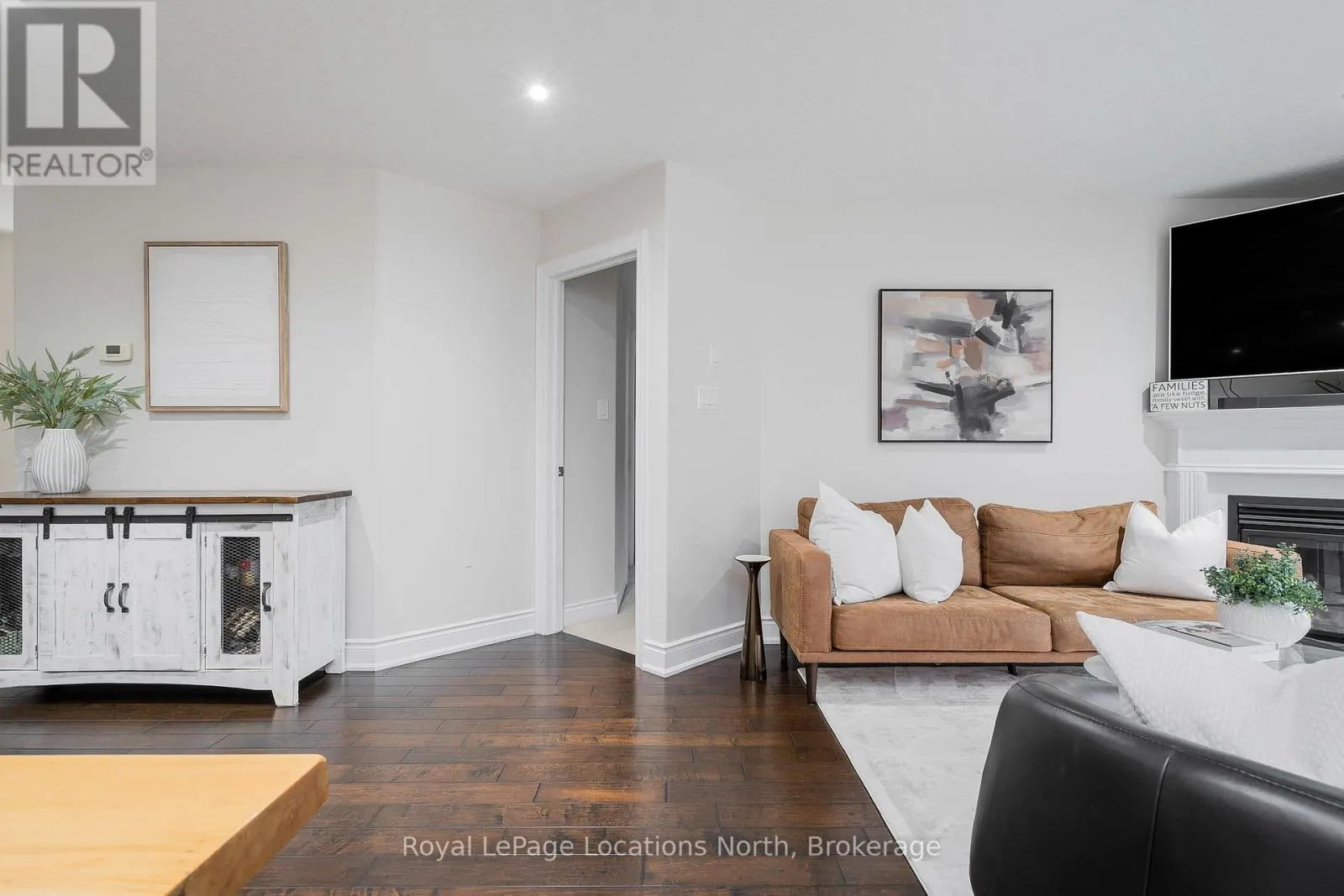 25 CLARK STREET