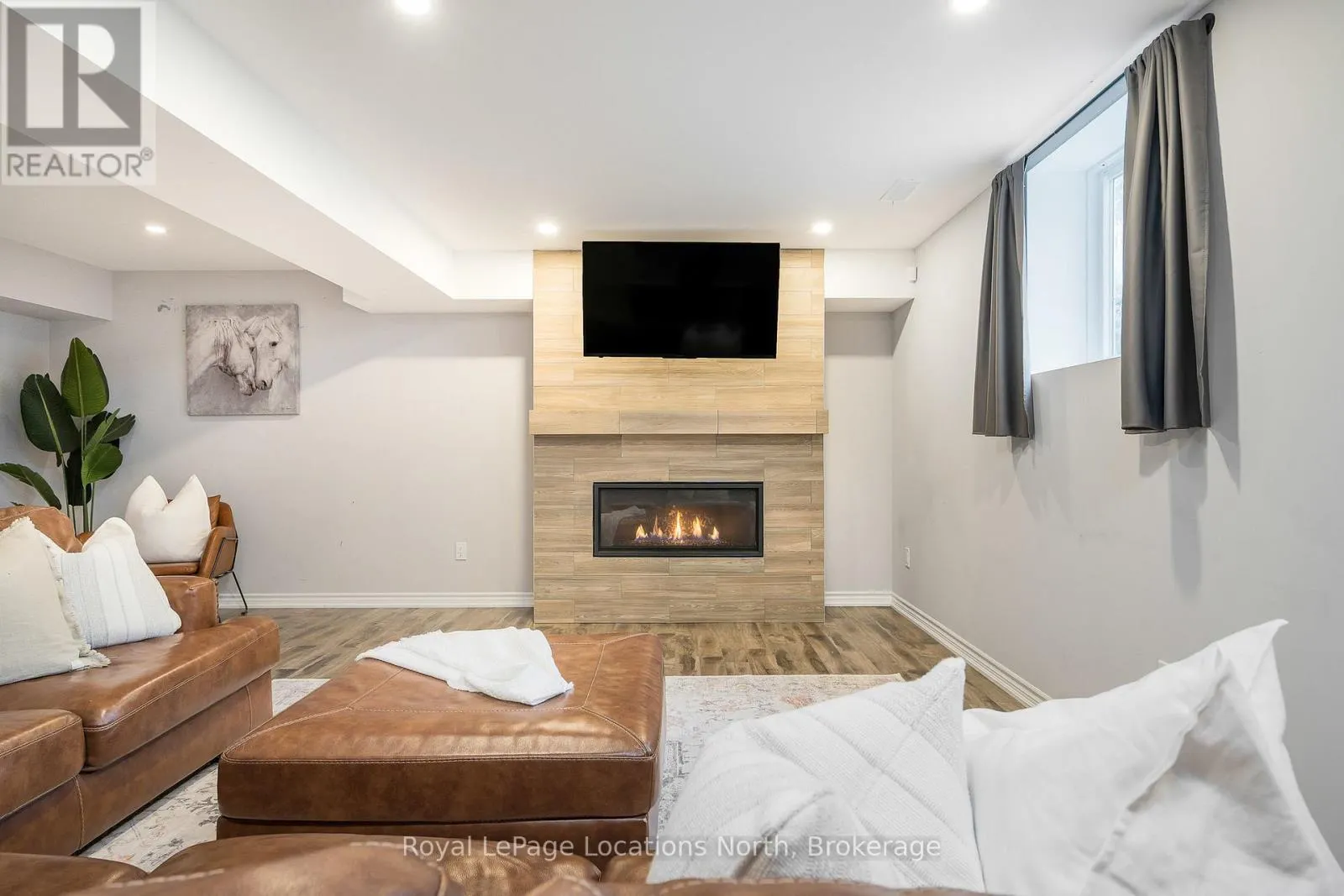 25 CLARK STREET
