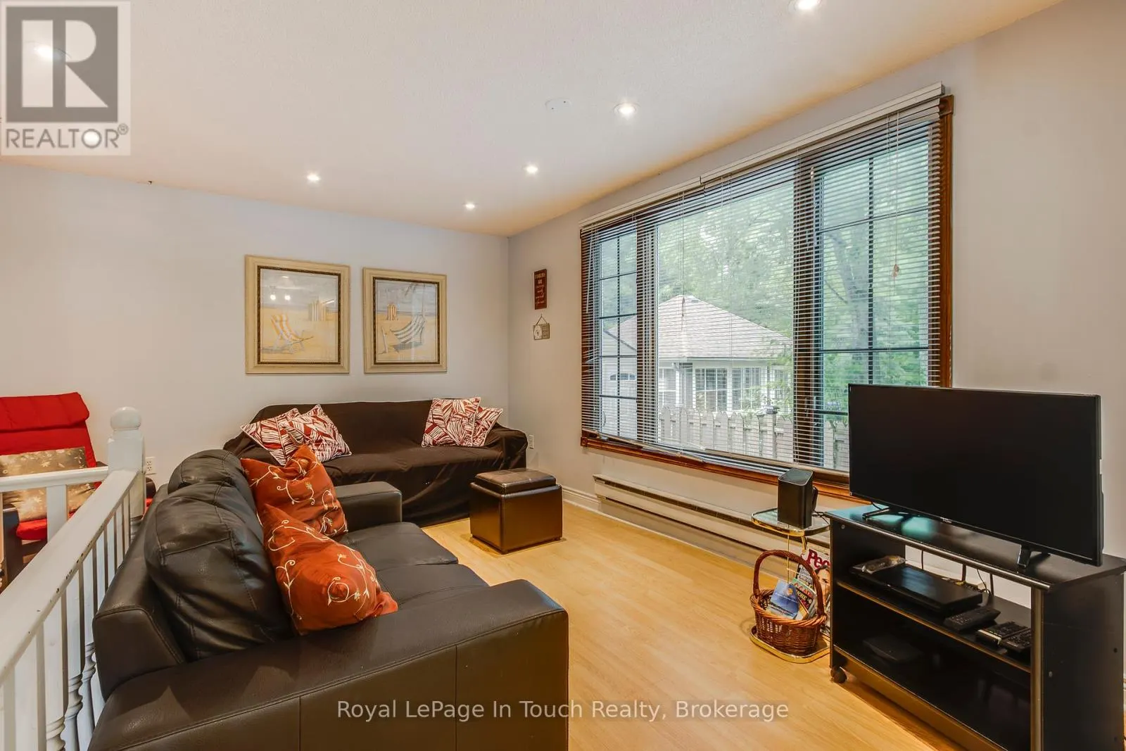 349 BALM BEACH ROAD W
