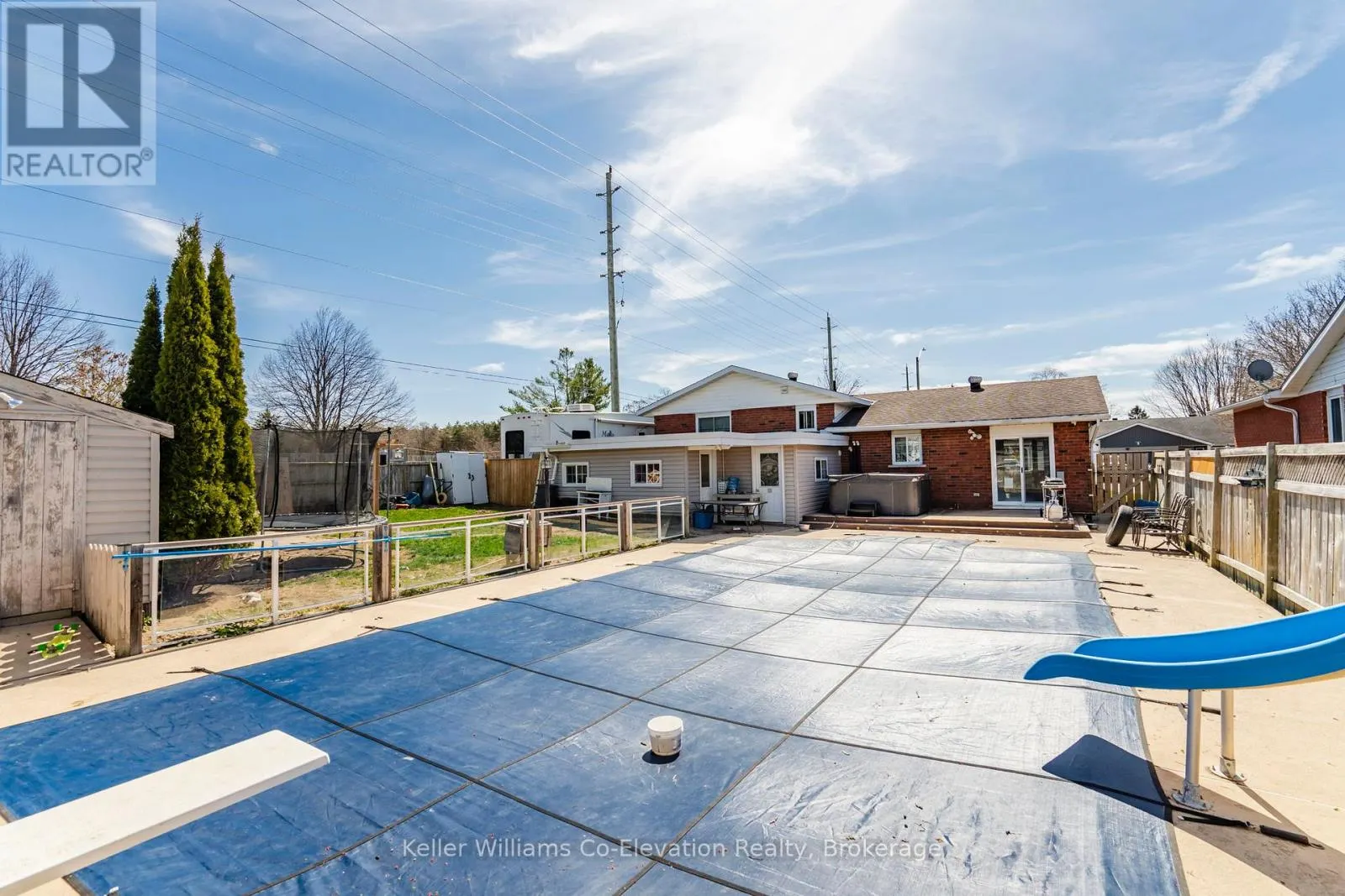 1 BONAVENTURE PLACE
