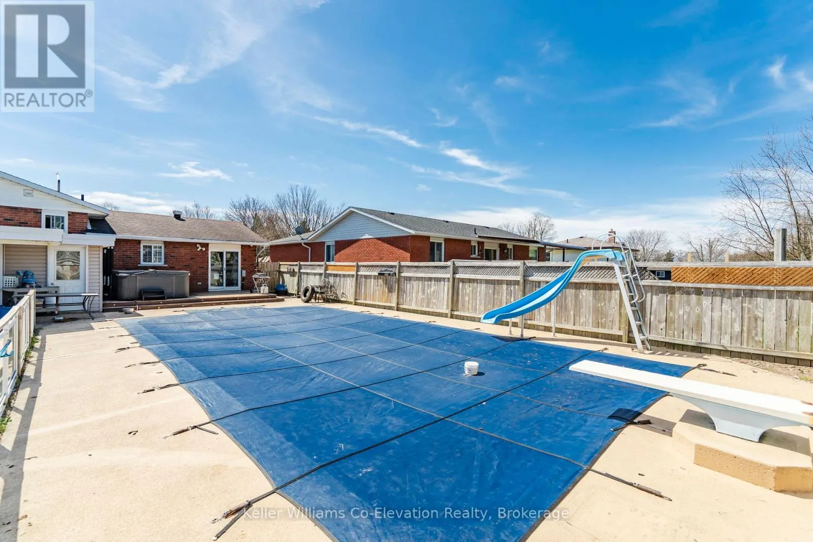 1 BONAVENTURE PLACE