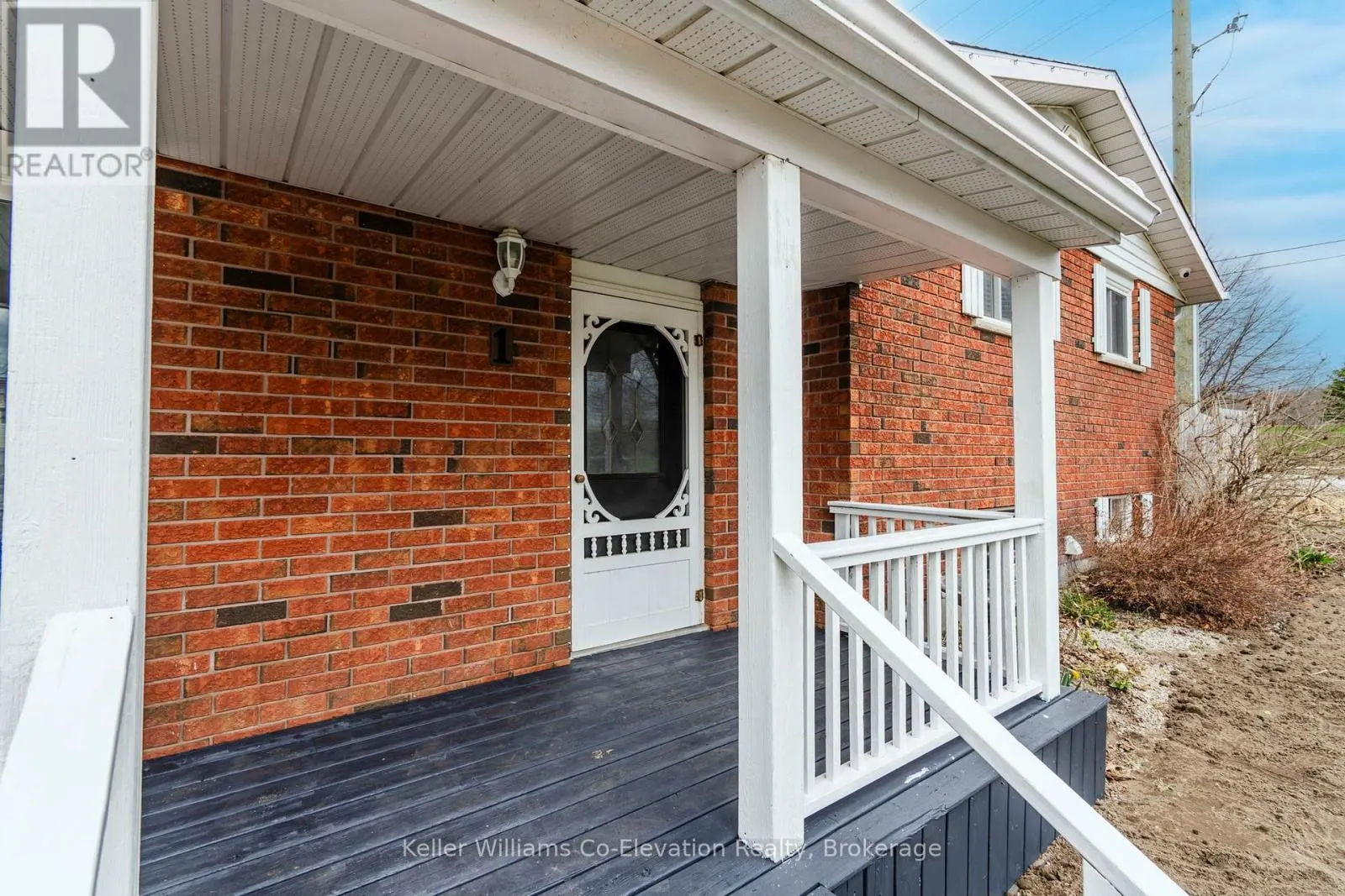 1 BONAVENTURE PLACE