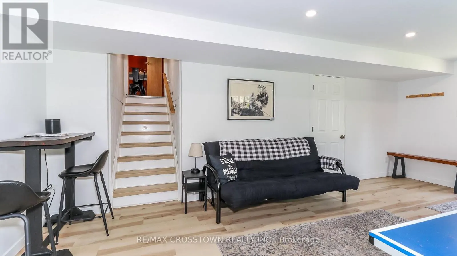 69 LESPERANCE ROAD