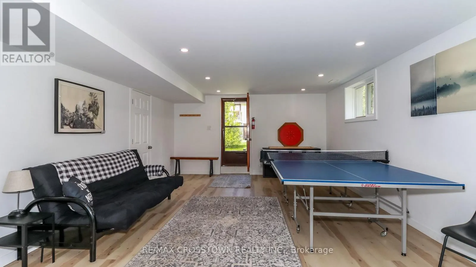 69 LESPERANCE ROAD