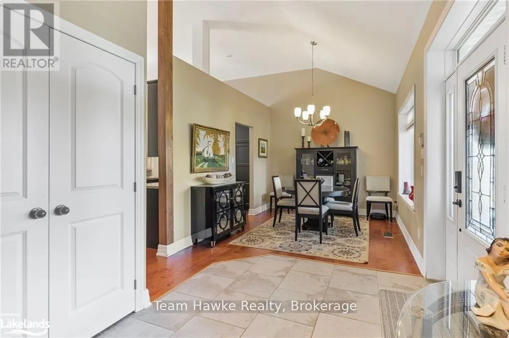 90 WINDERMERE CIRCLE