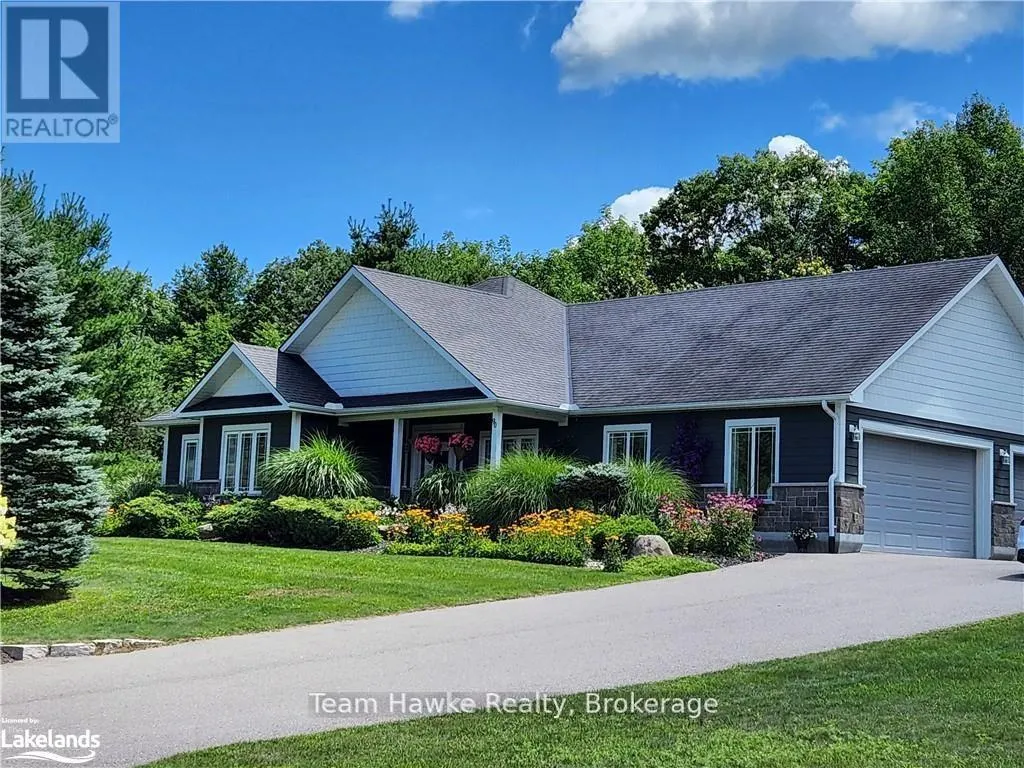 90 WINDERMERE CIRCLE