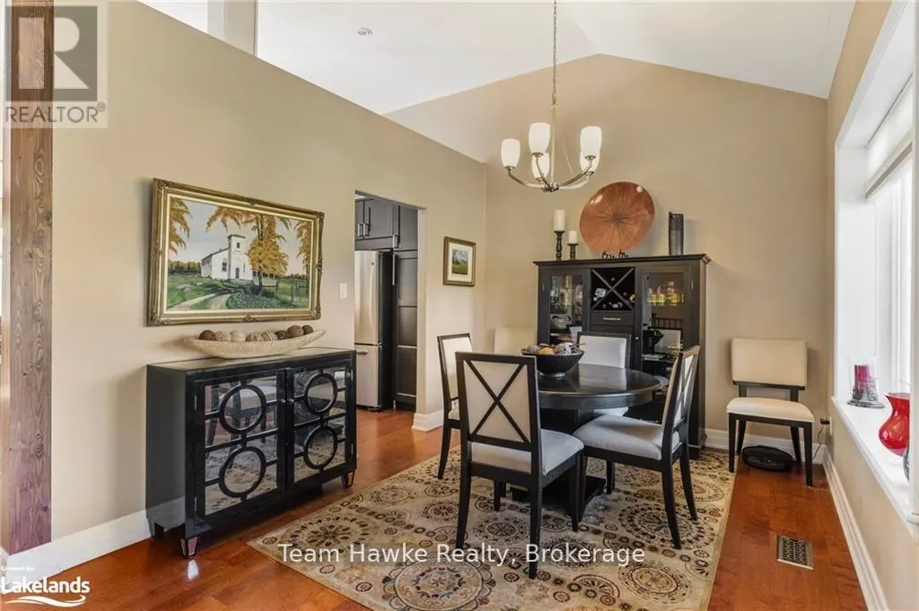 90 WINDERMERE CIRCLE
