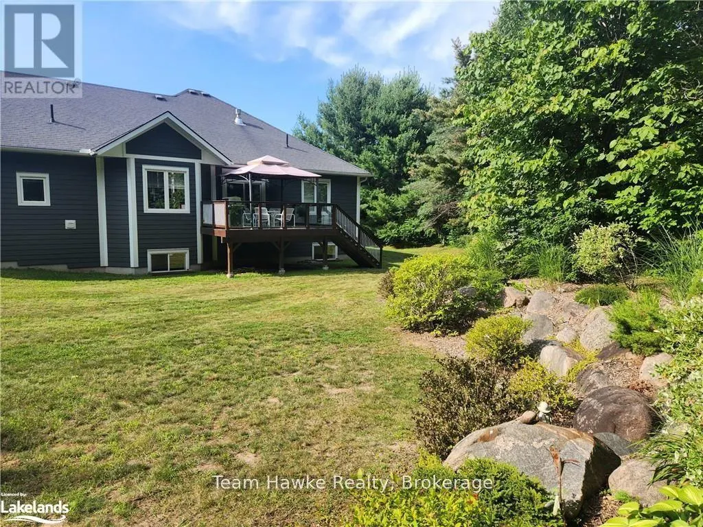 90 WINDERMERE CIRCLE