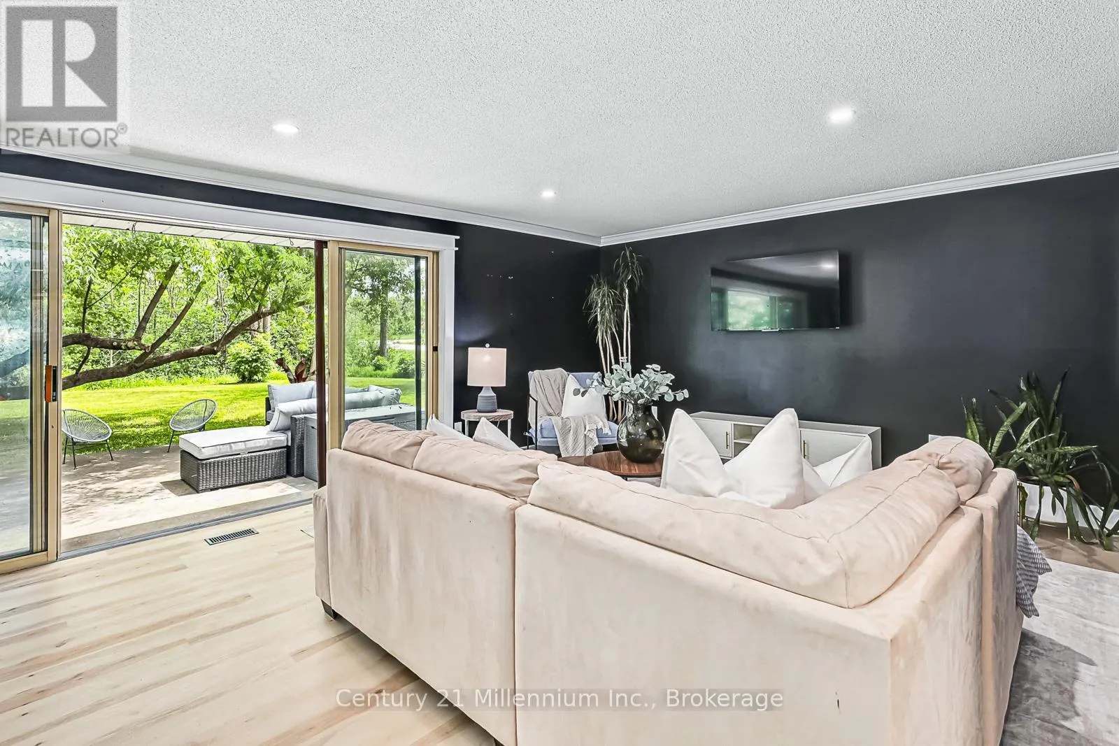 6278 VANCISE COURT