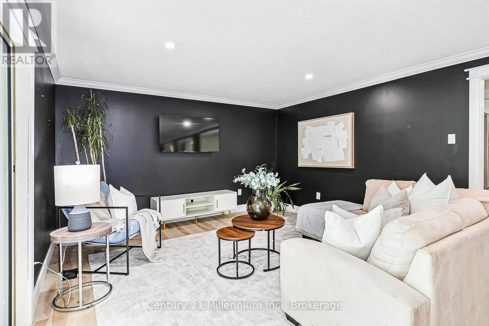 6278 VANCISE COURT