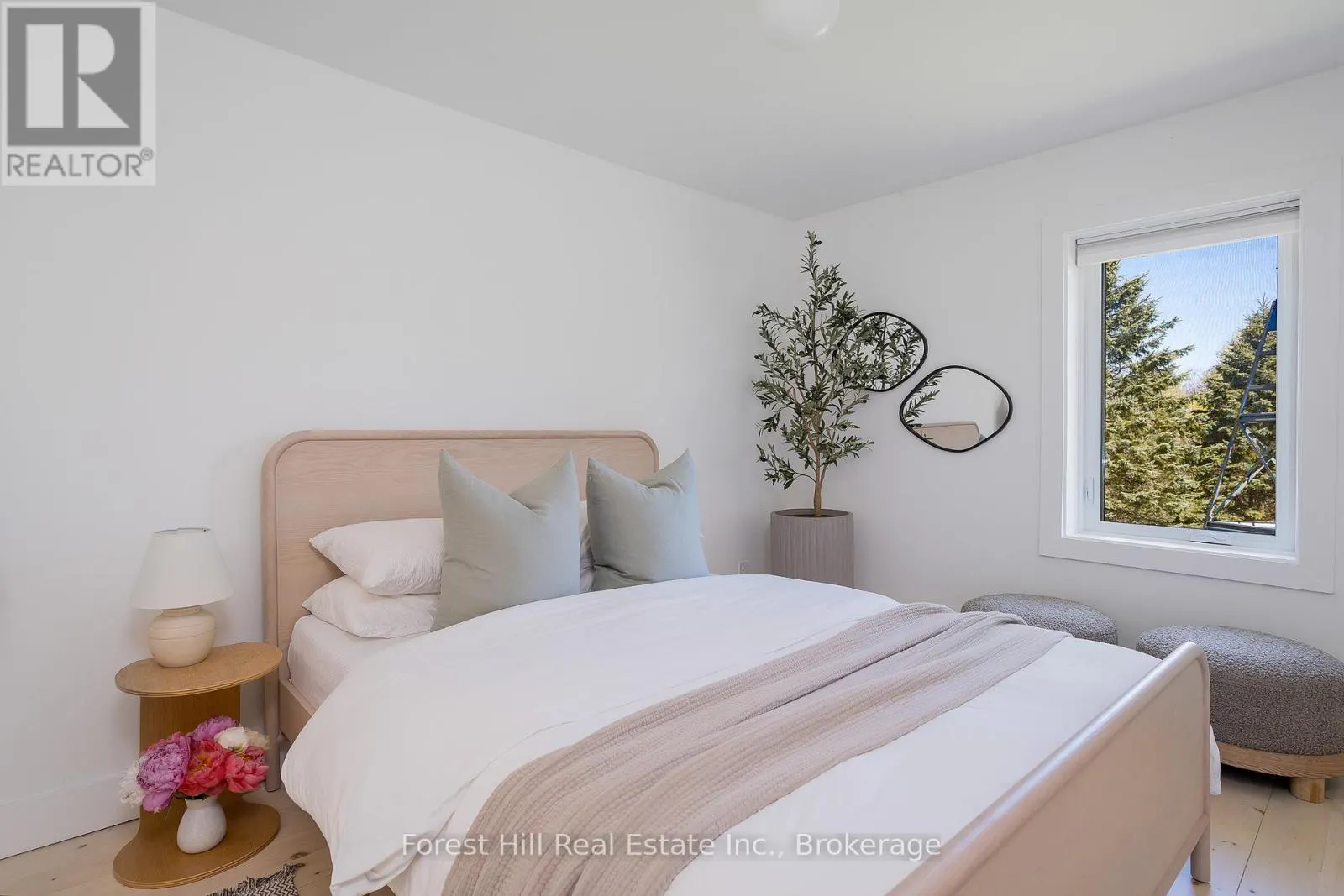 7599 36/37 NOTTAWASAGA SIDE ROAD E