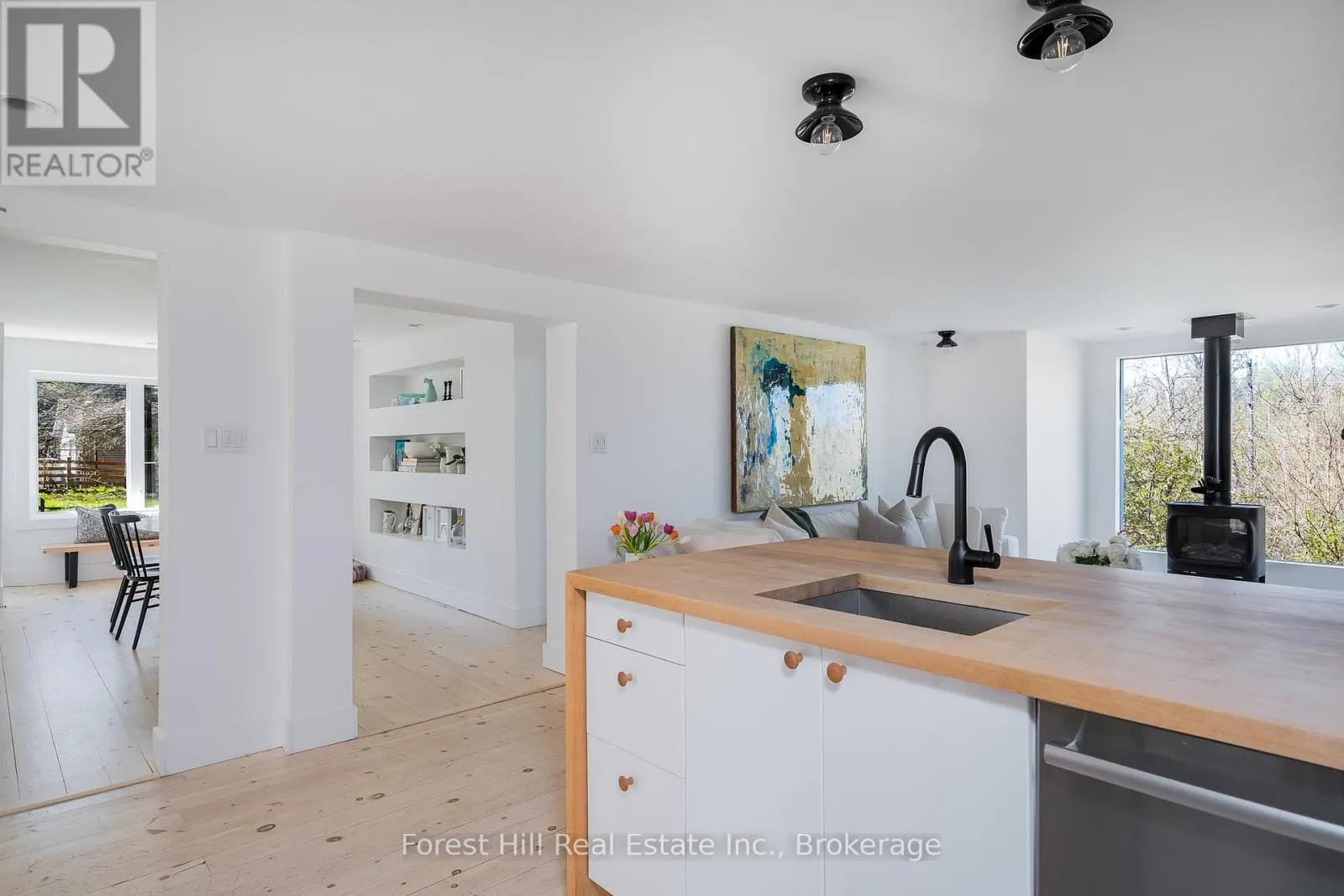 7599 36/37 NOTTAWASAGA SIDE ROAD E