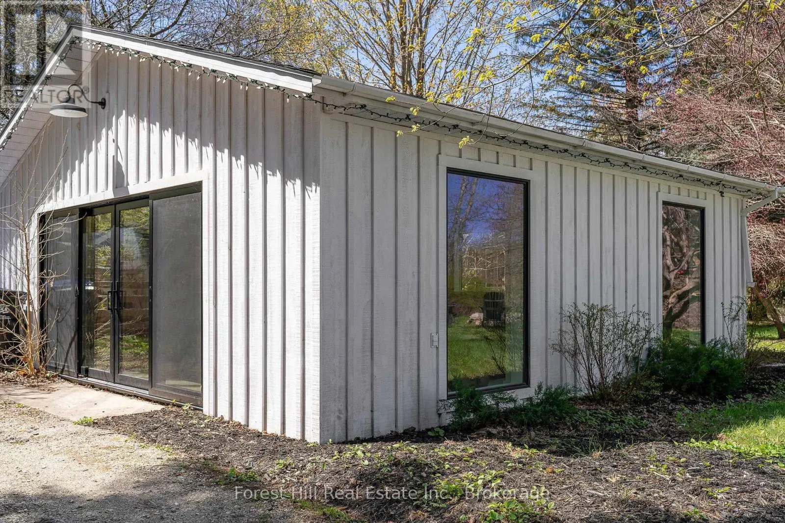 7599 36/37 NOTTAWASAGA SIDE ROAD E