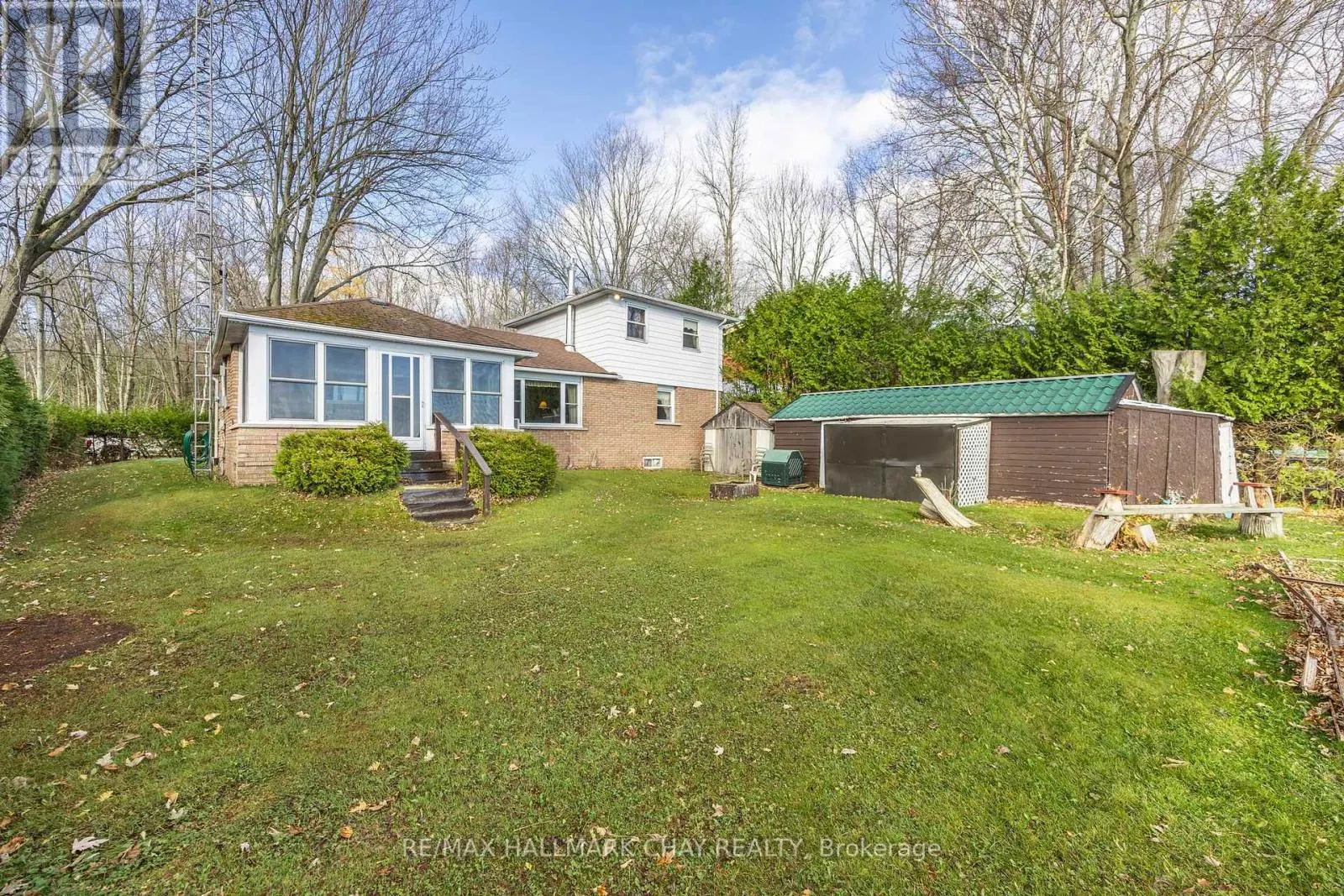 769 WOODLAND DRIVE