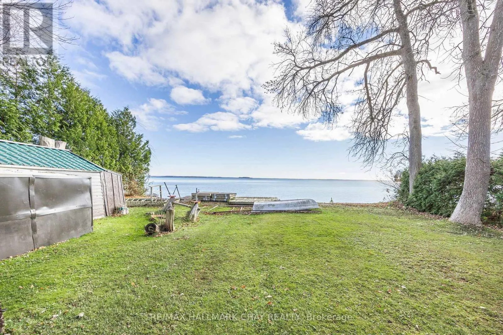 769 WOODLAND DRIVE