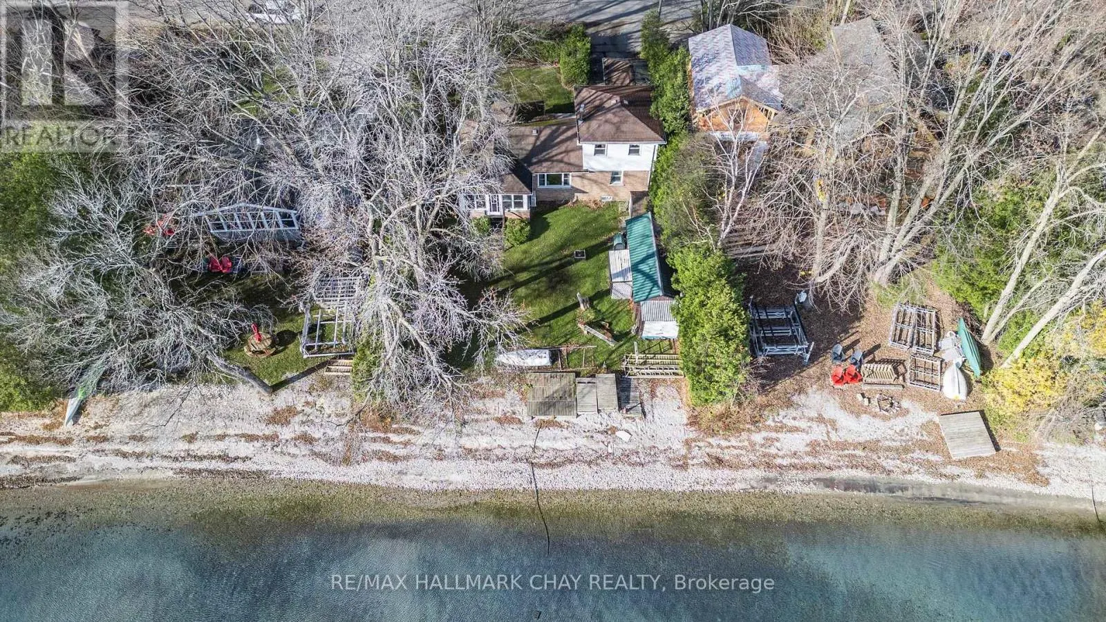 769 WOODLAND DRIVE