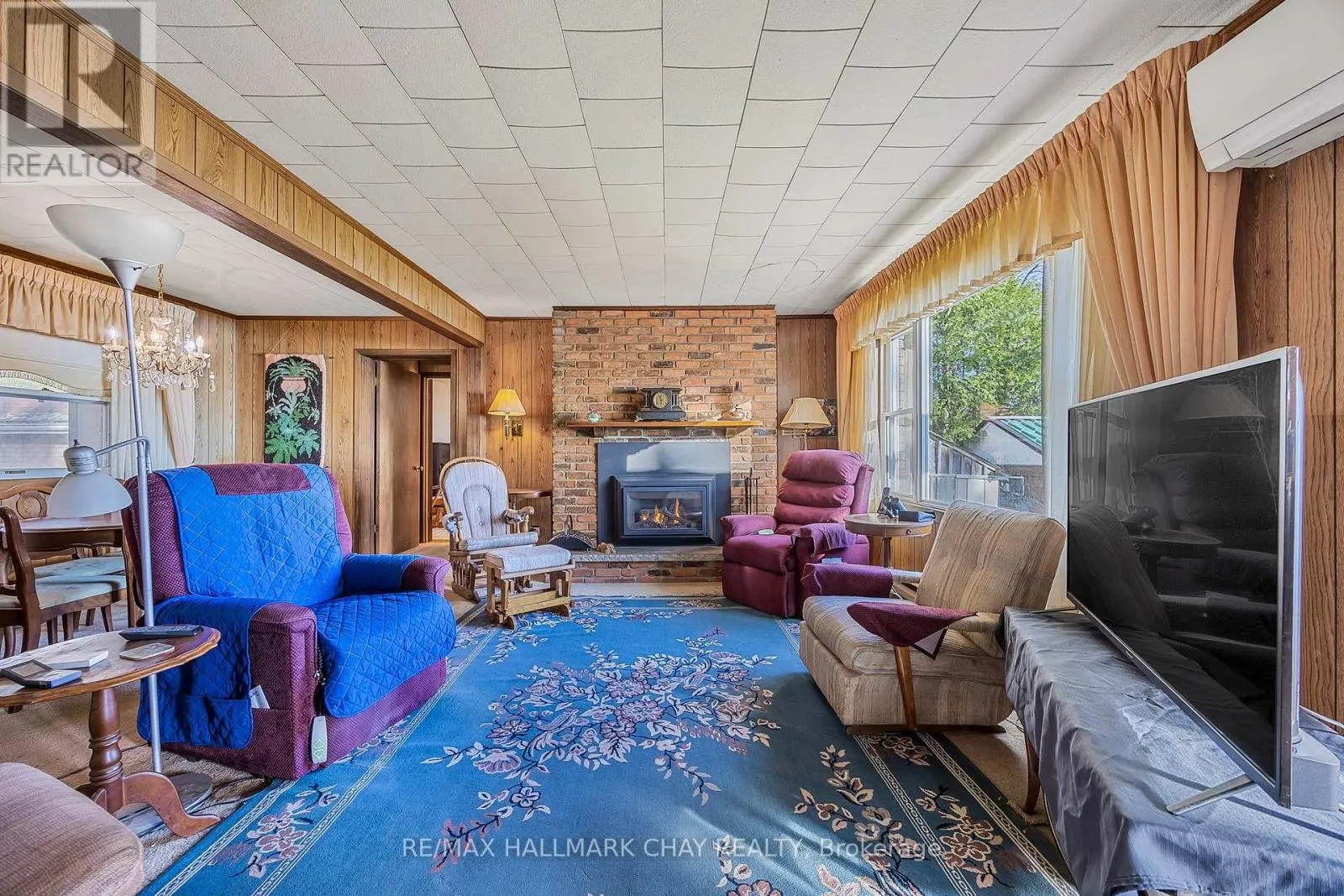 769 WOODLAND DRIVE