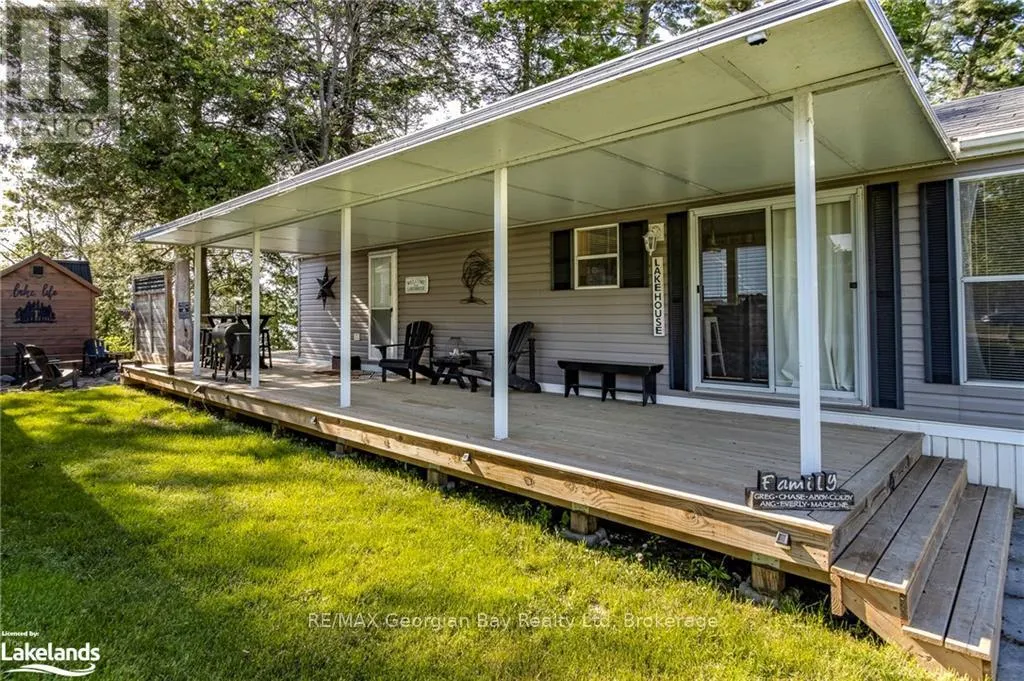 46 LAKESHORE ROAD