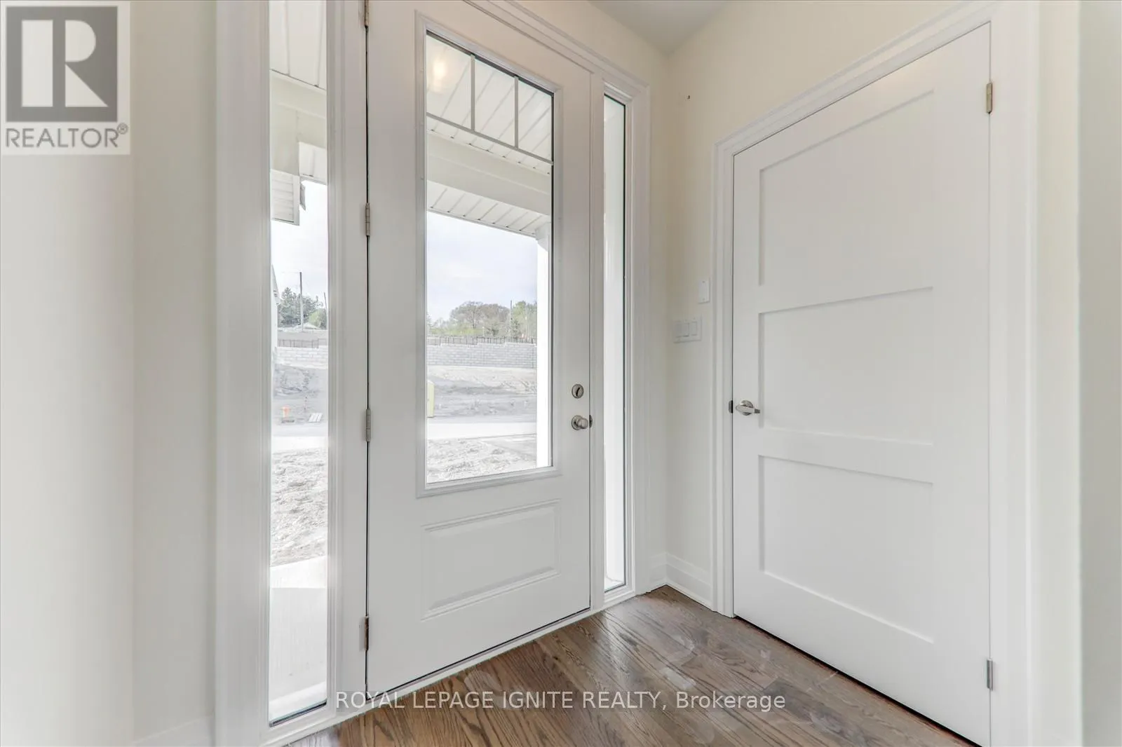 519 HUDSON CRESCENT