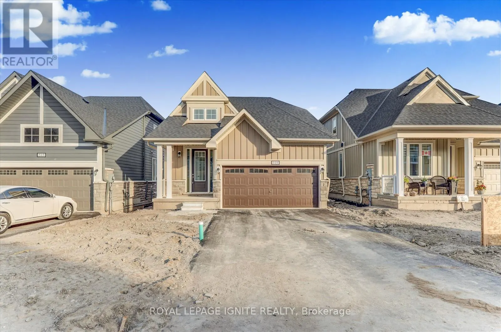 519 HUDSON CRESCENT