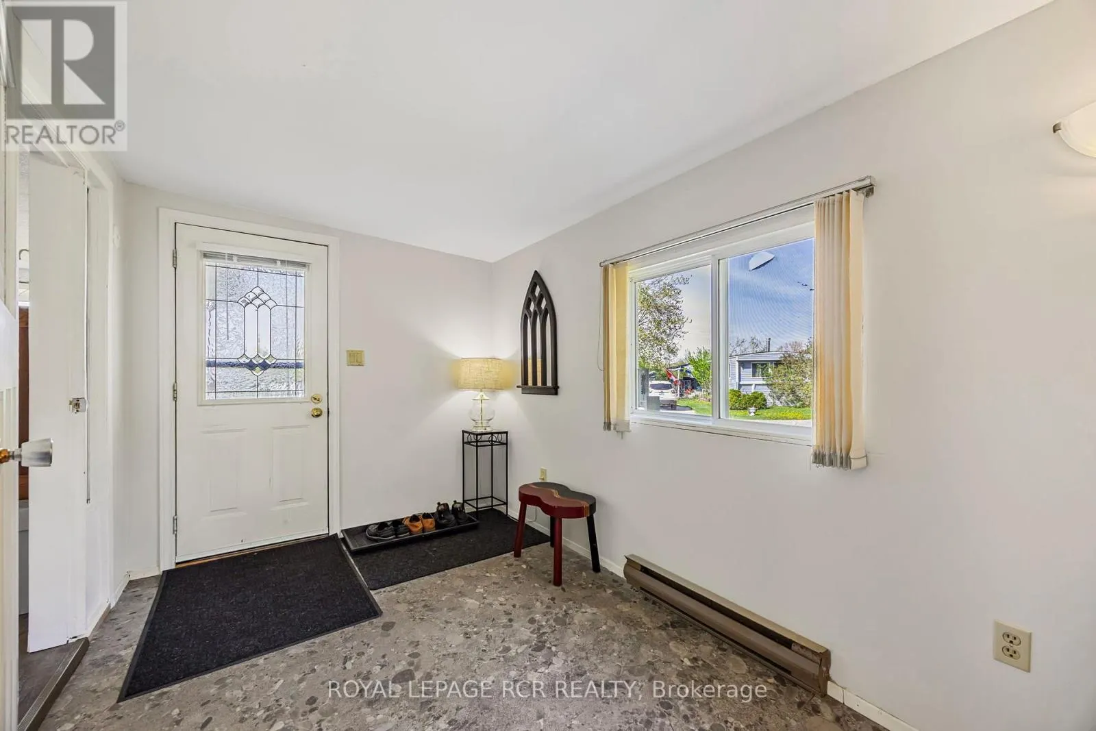 17 BALANTRAE DRIVE