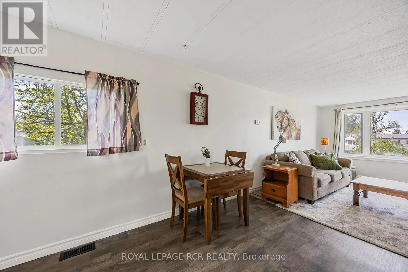 17 BALANTRAE DRIVE