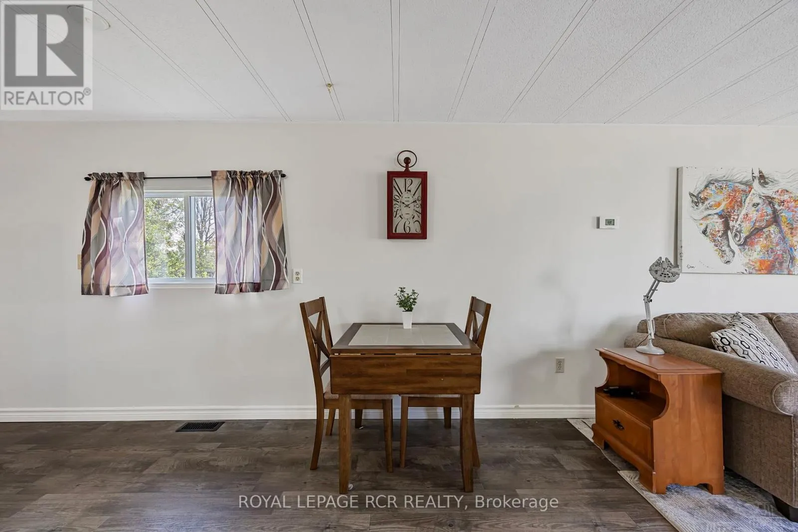 17 BALANTRAE DRIVE