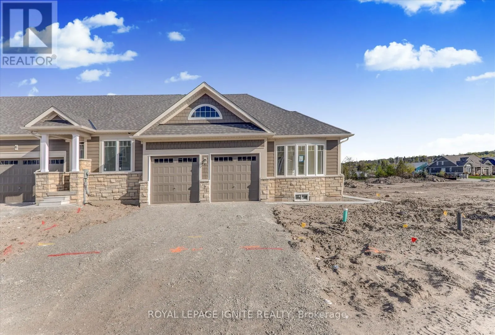553 HUDSON CRESCENT