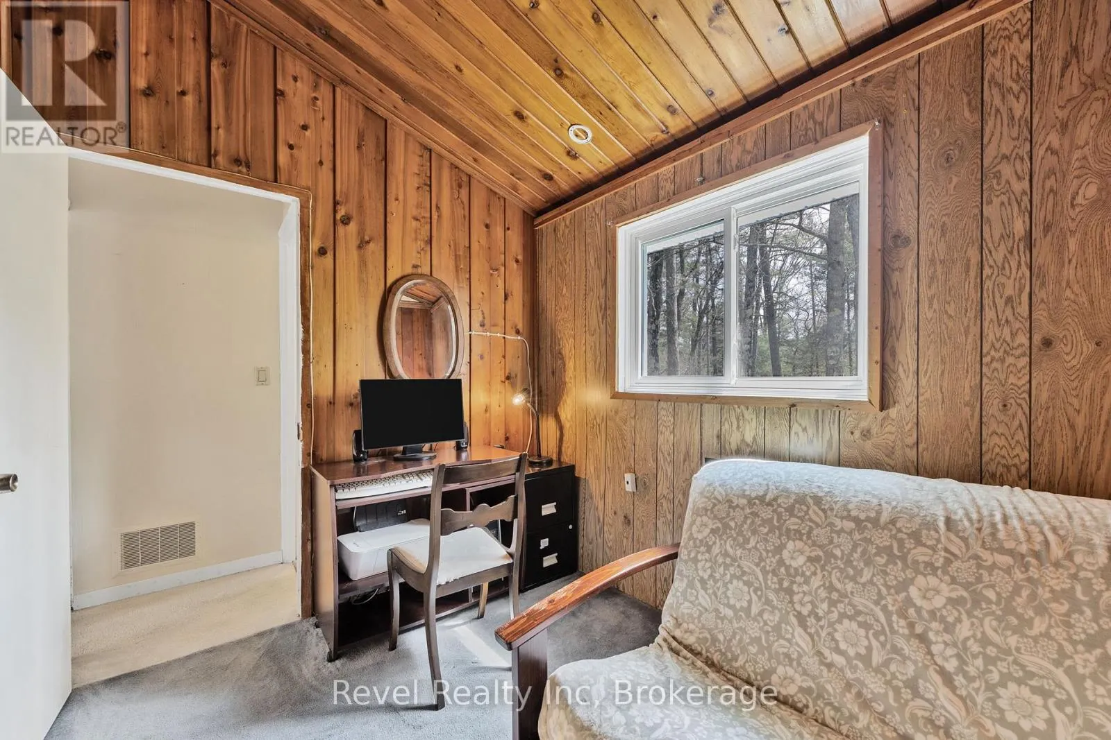 31 DESROCHES TRAIL