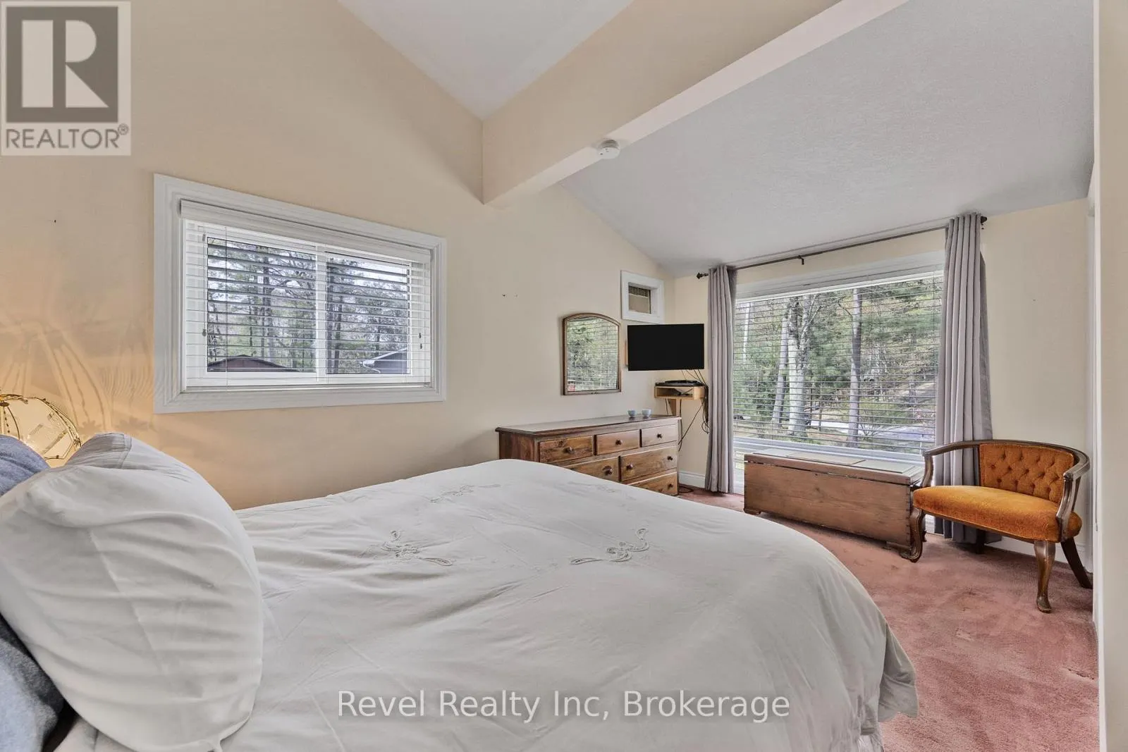 31 DESROCHES TRAIL