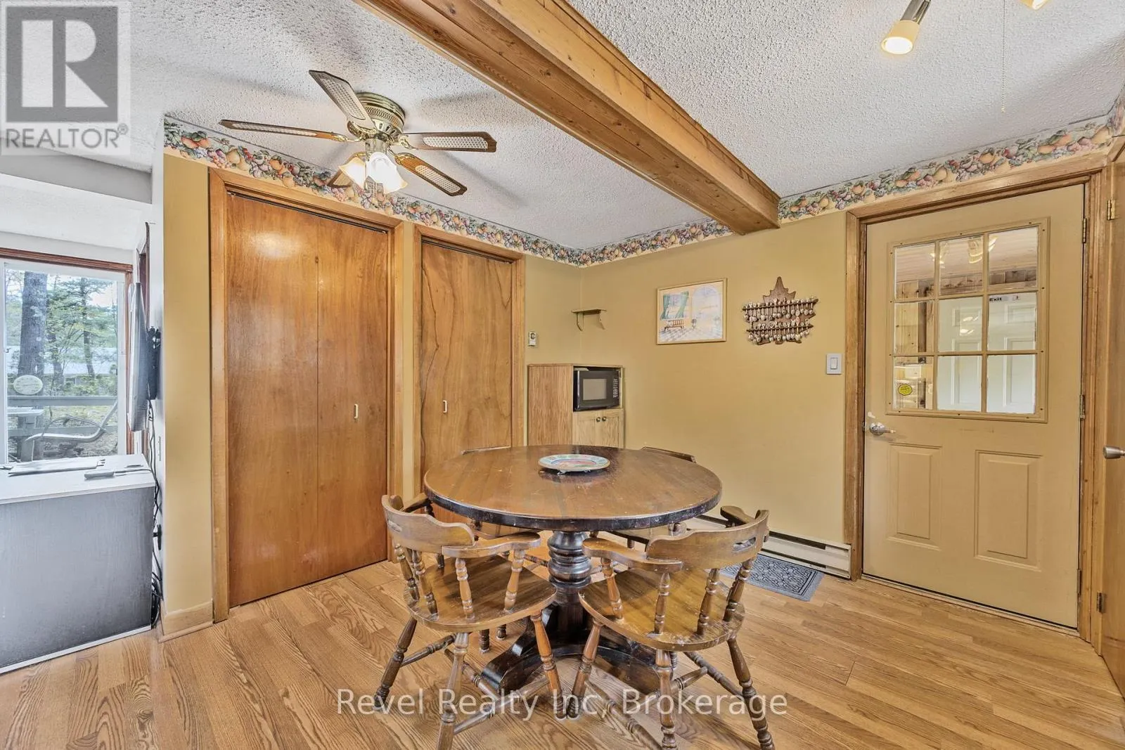 31 DESROCHES TRAIL