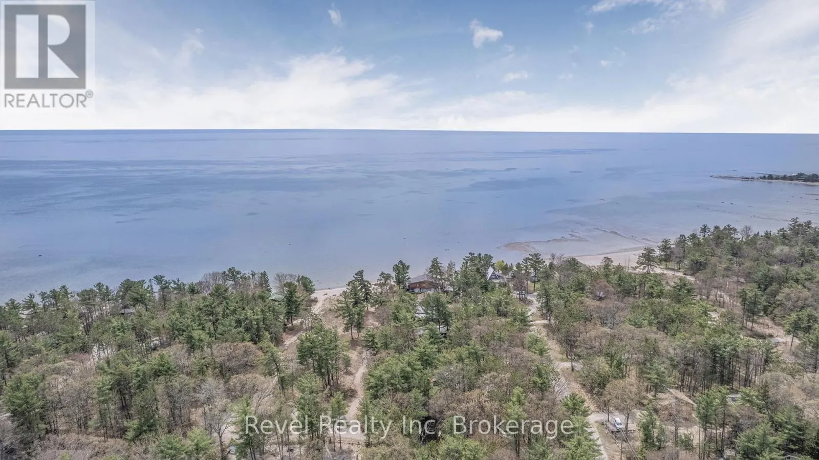 31 DESROCHES TRAIL