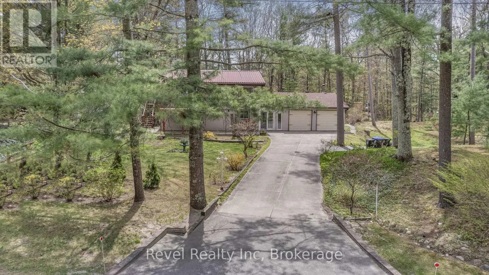 31 DESROCHES TRAIL