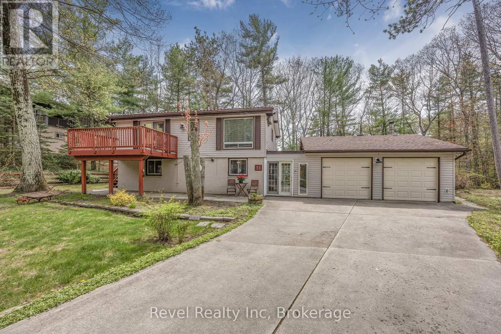 31 DESROCHES TRAIL