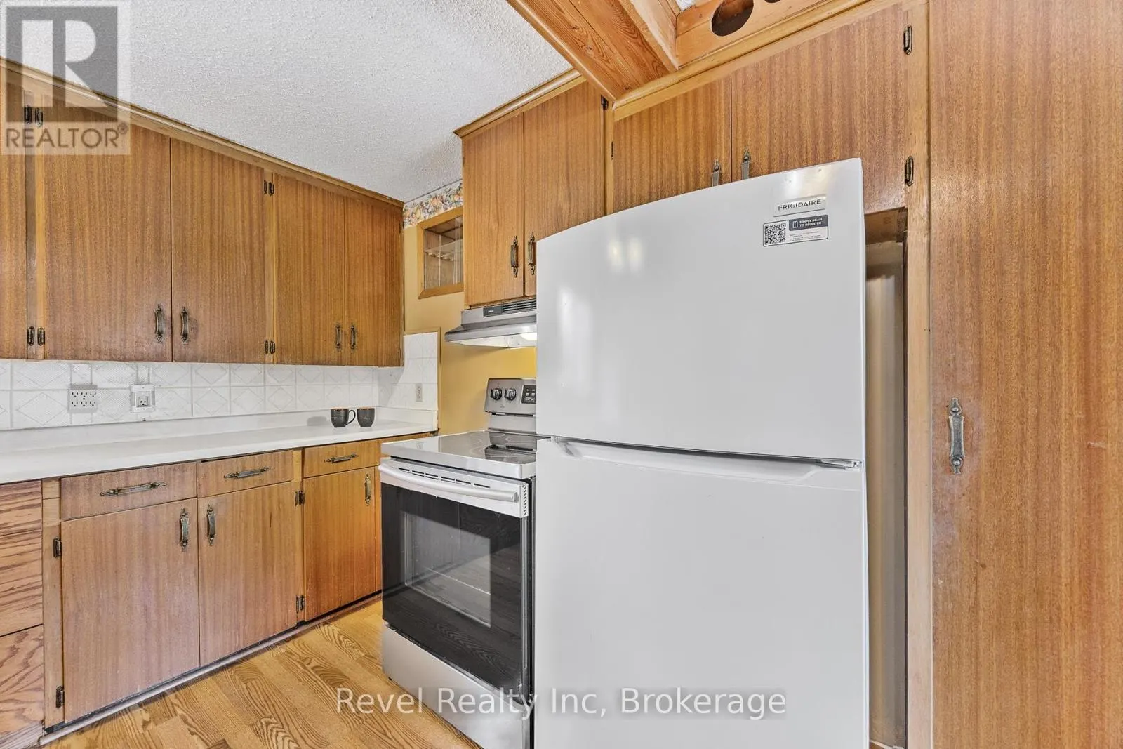 31 DESROCHES TRAIL