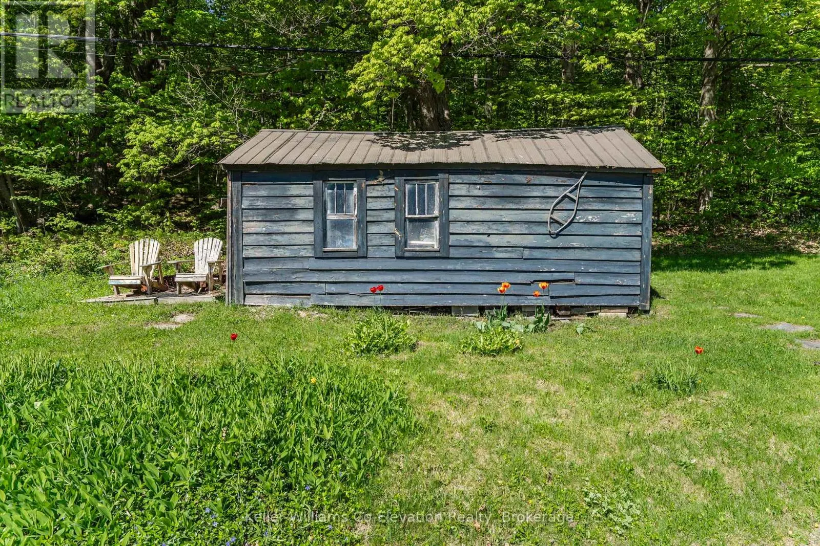 437 CHAMPLAIN ROAD
