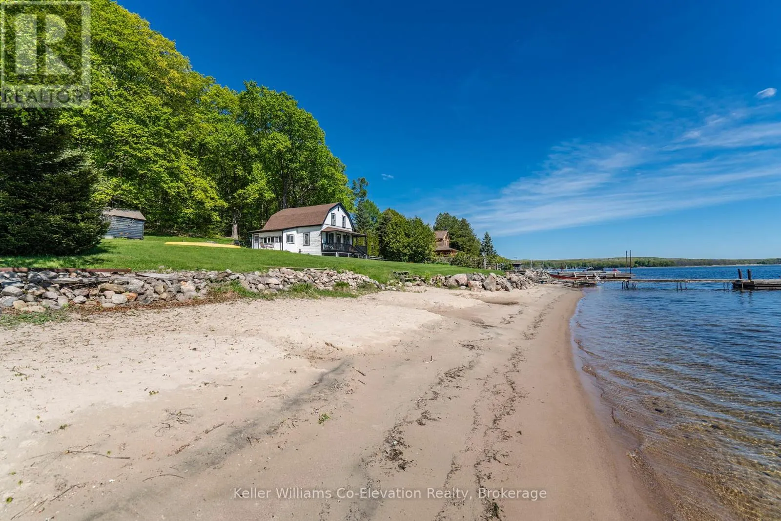 437 CHAMPLAIN ROAD
