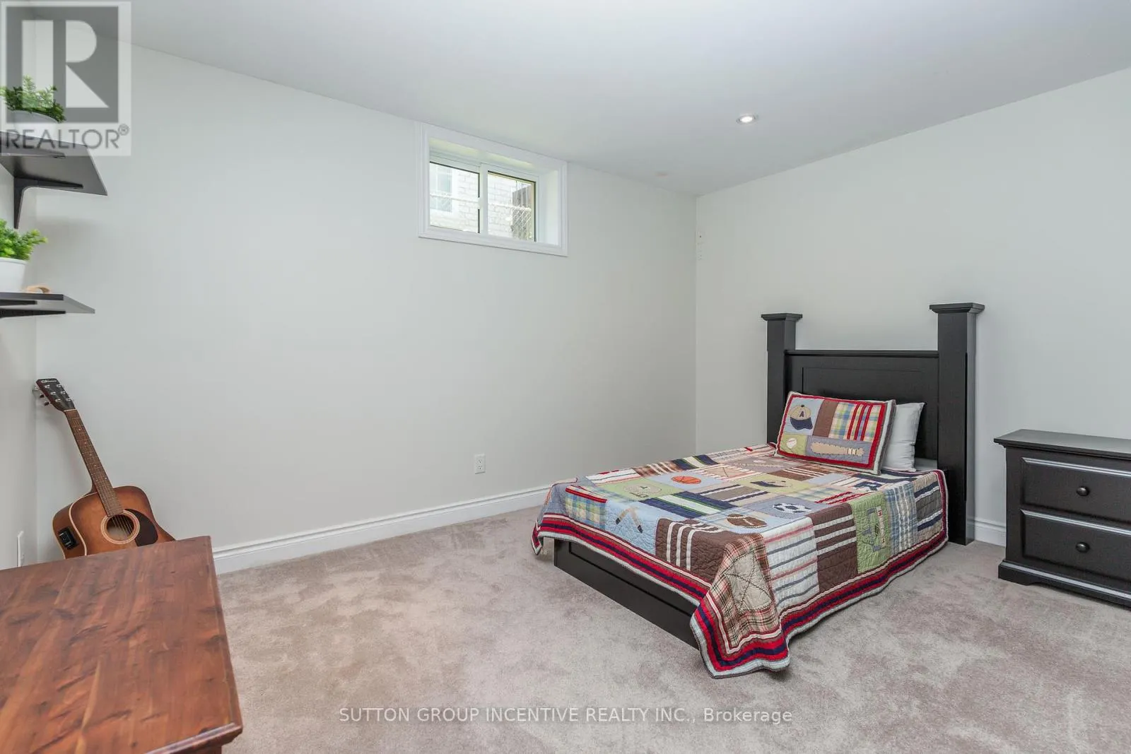 296 CODRINGTON STREET