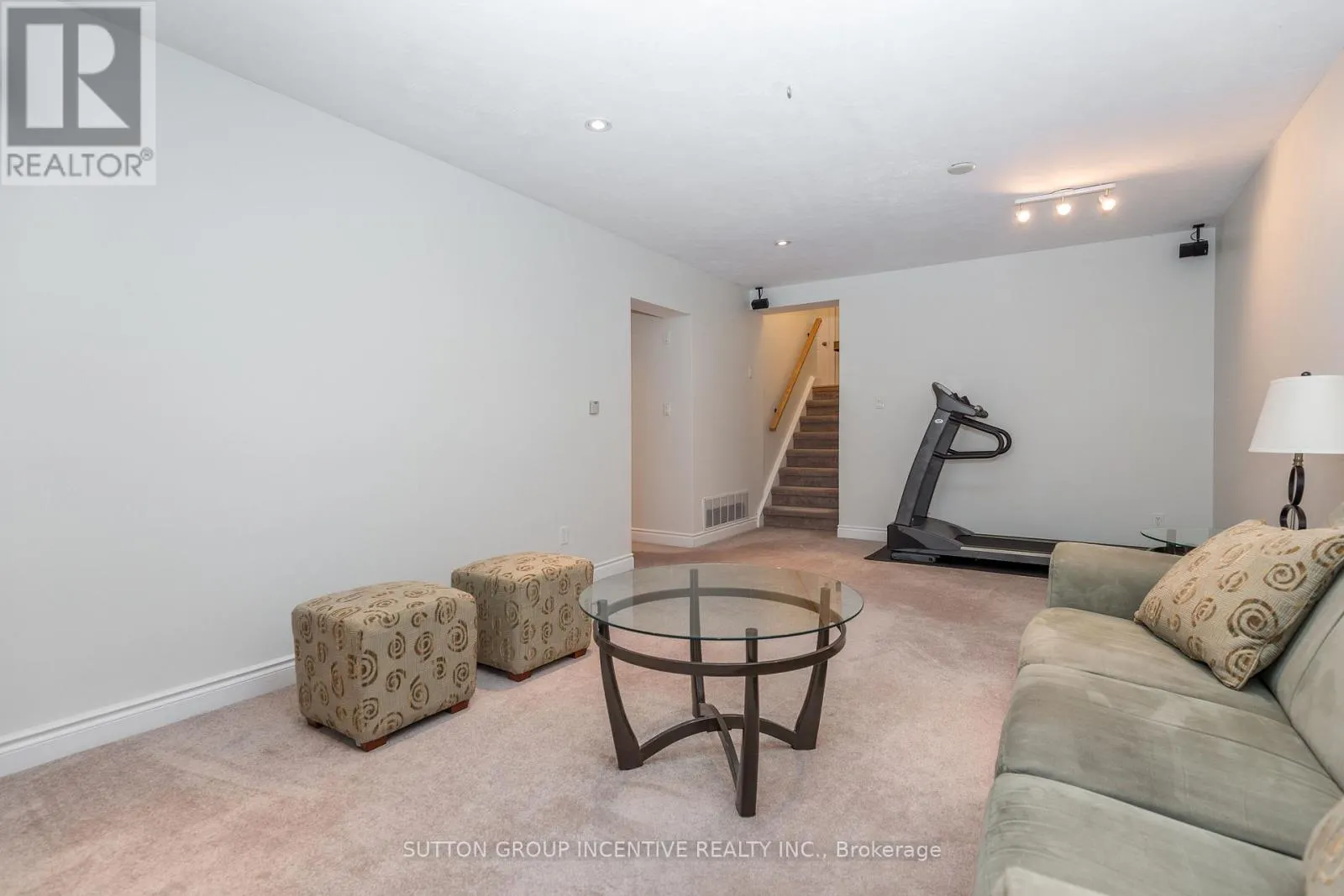 296 CODRINGTON STREET