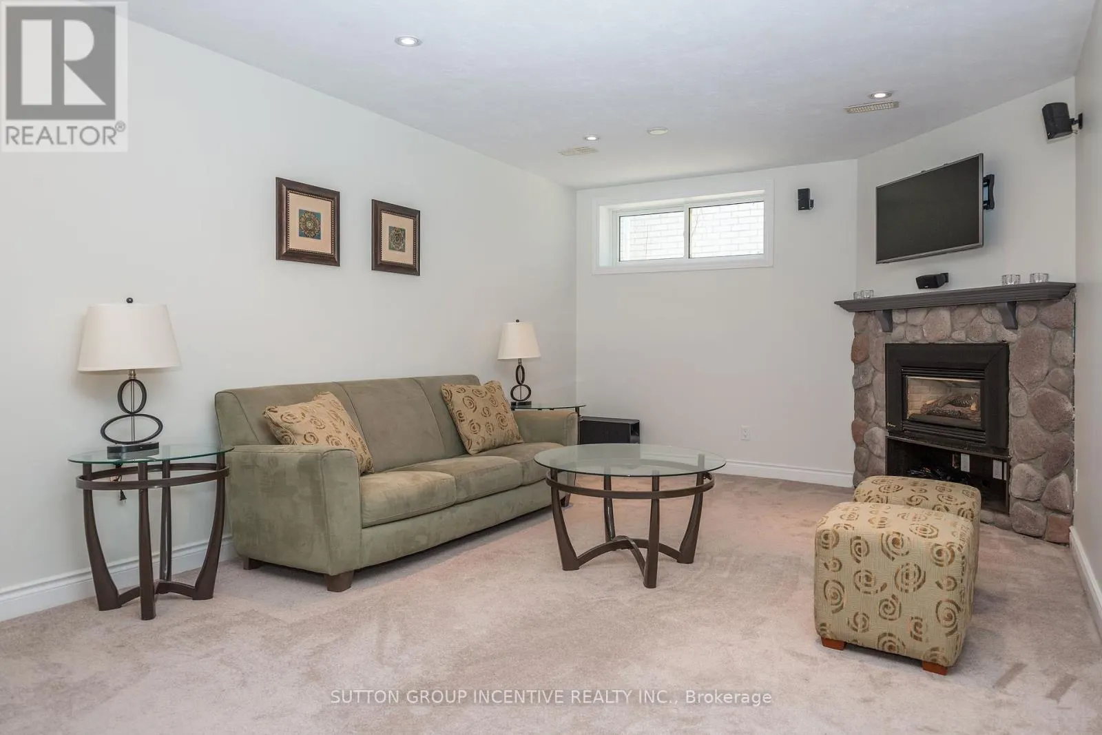 296 CODRINGTON STREET
