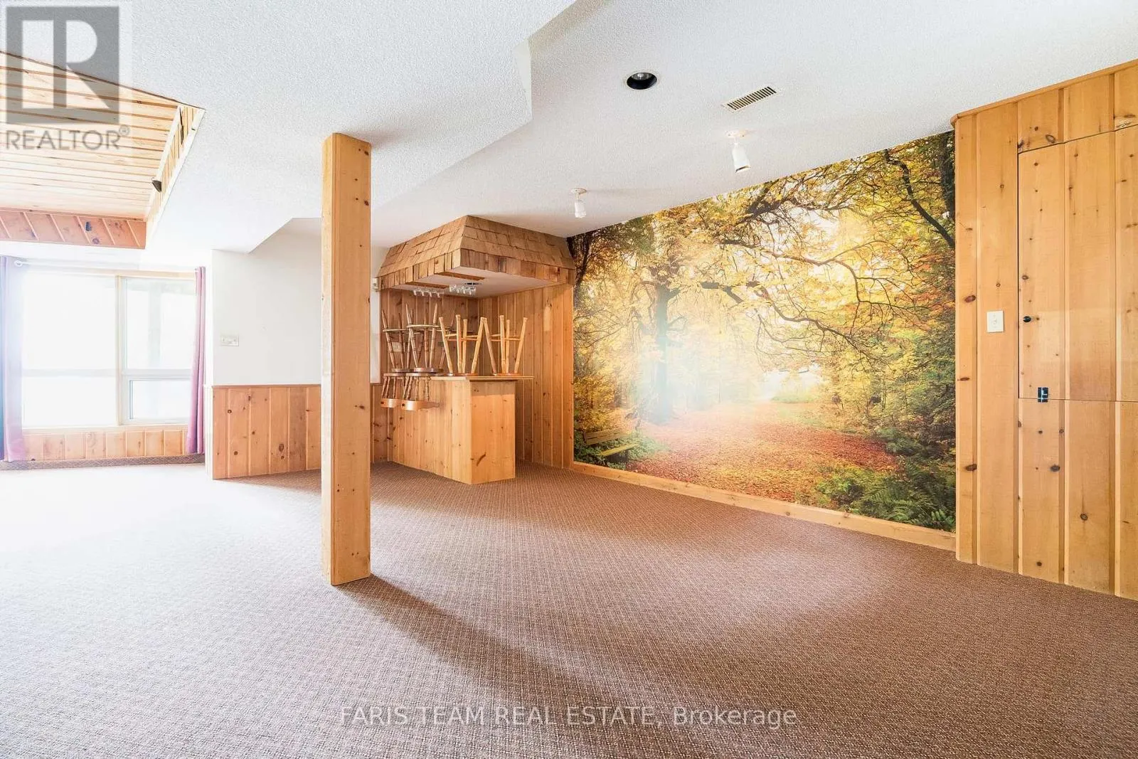 2385 WHETHAM ROAD