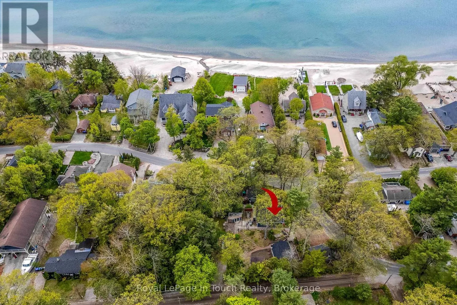 35 TINY BEACHES ROAD S