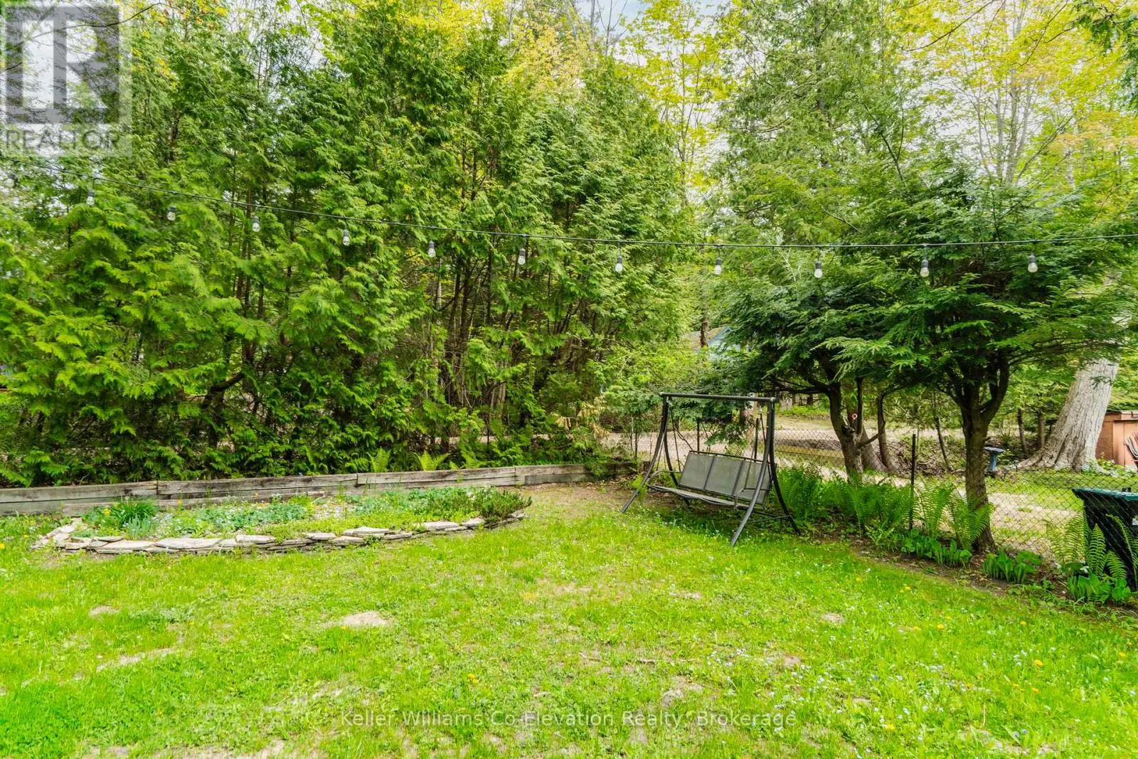 135 OLIVER DRIVE