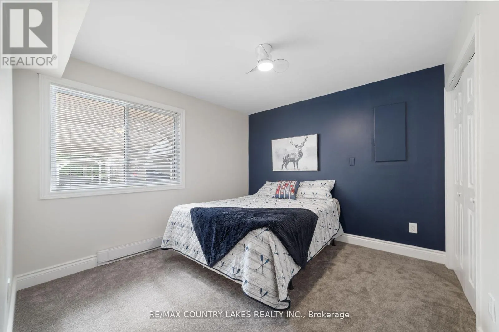 22 - 100 LAGUNA PARKWAY