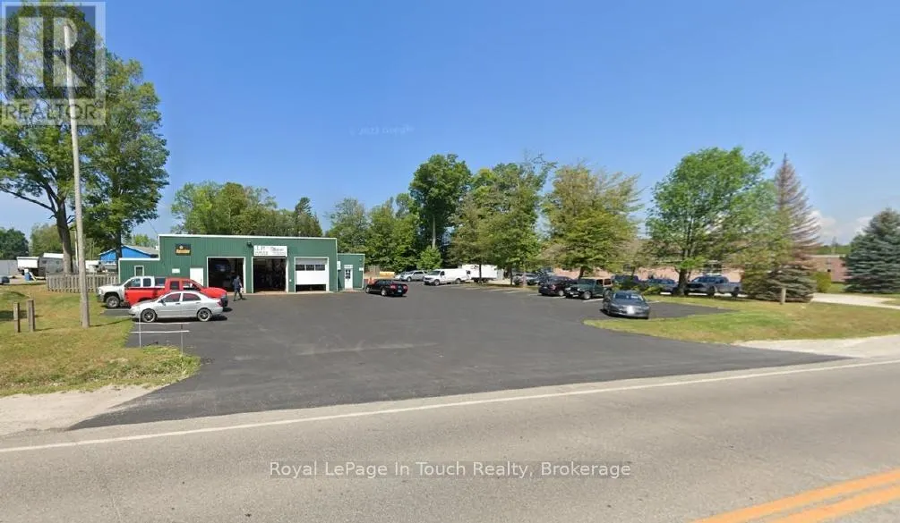 750 BALM BEACH ROAD E