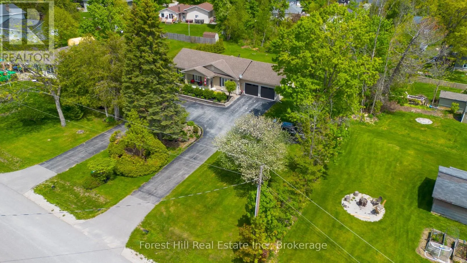 27 GREENGABLES DRIVE