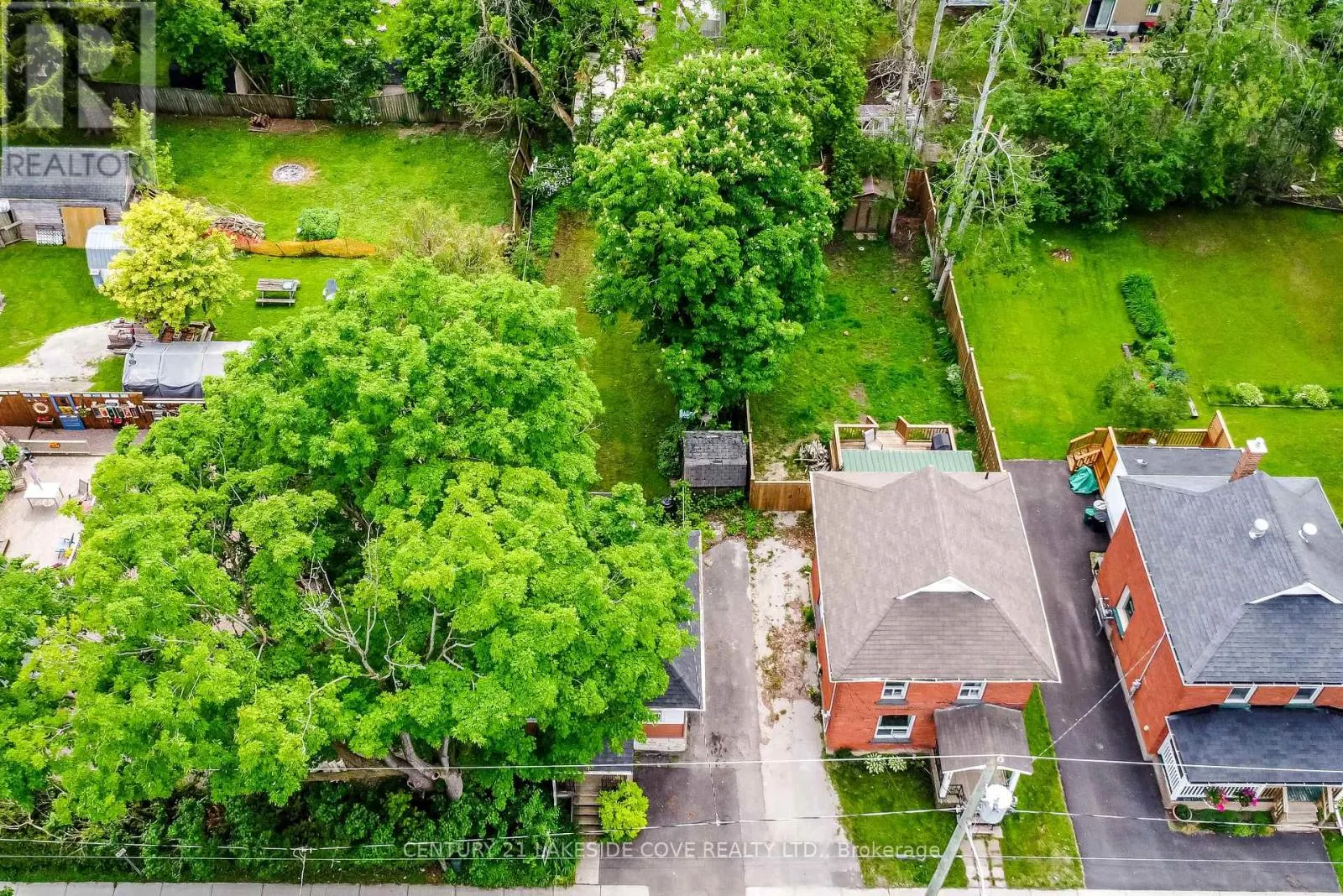 147 DUFFERIN STREET